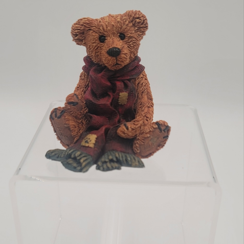Boyd's Bears figurine
